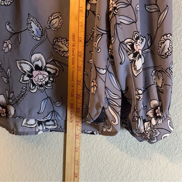 Womens Small Blouse THE LOFT Floral Periwinkle Flowy Boho Office Capsule - Picture 11 of 16